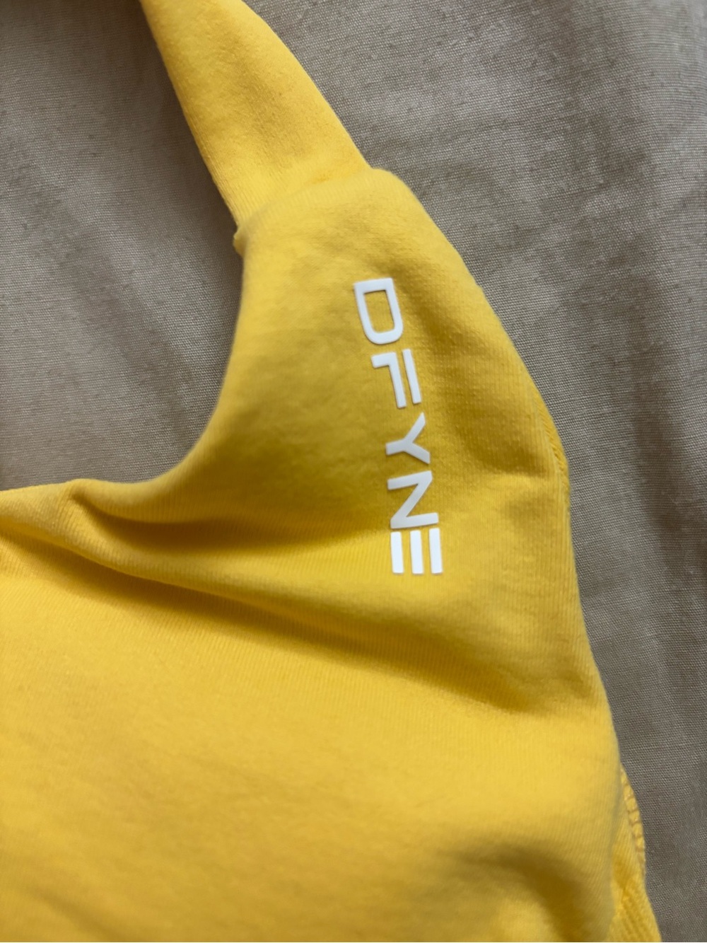 Dfyne Yellow Impact Sports Bra - Picture 3 of 3
